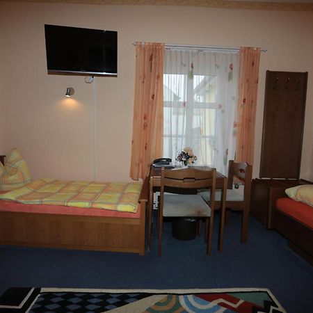 Hotel Zur Post Muelheim an der Mosel Δωμάτιο φωτογραφία