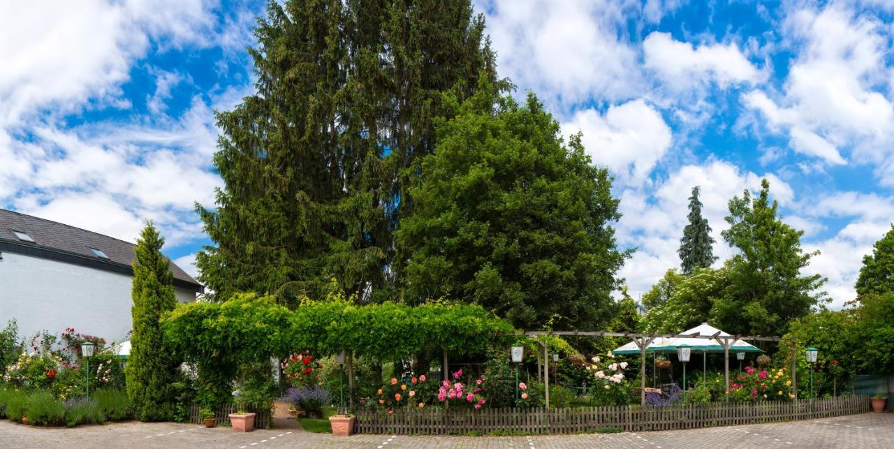 Hotel Zur Post Muelheim an der Mosel Εξωτερικό φωτογραφία