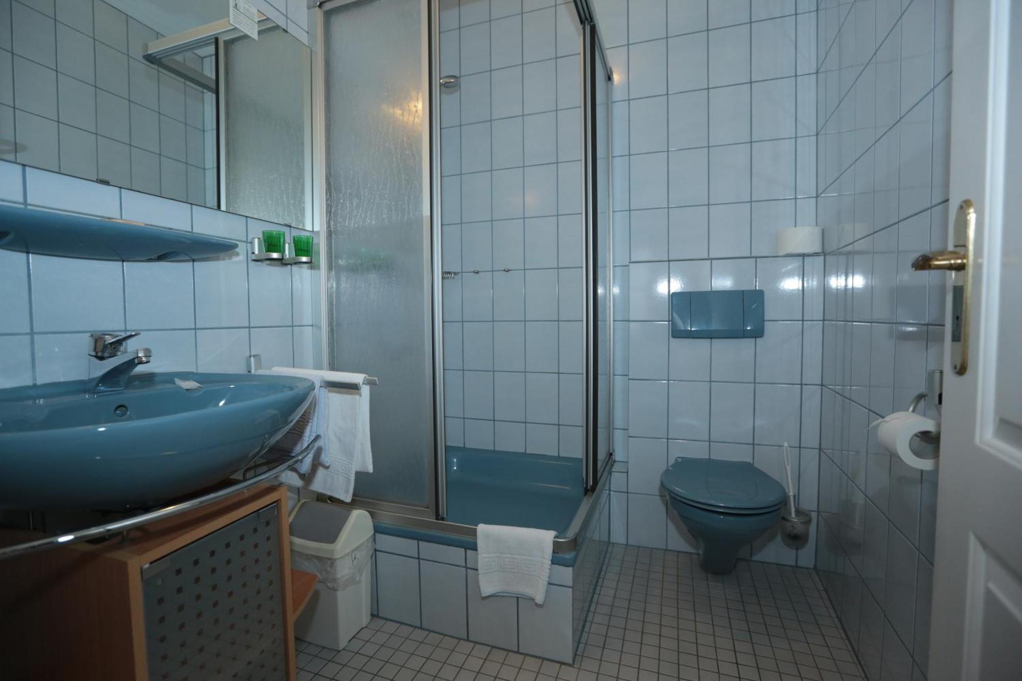 Hotel Zur Post Muelheim an der Mosel Δωμάτιο φωτογραφία