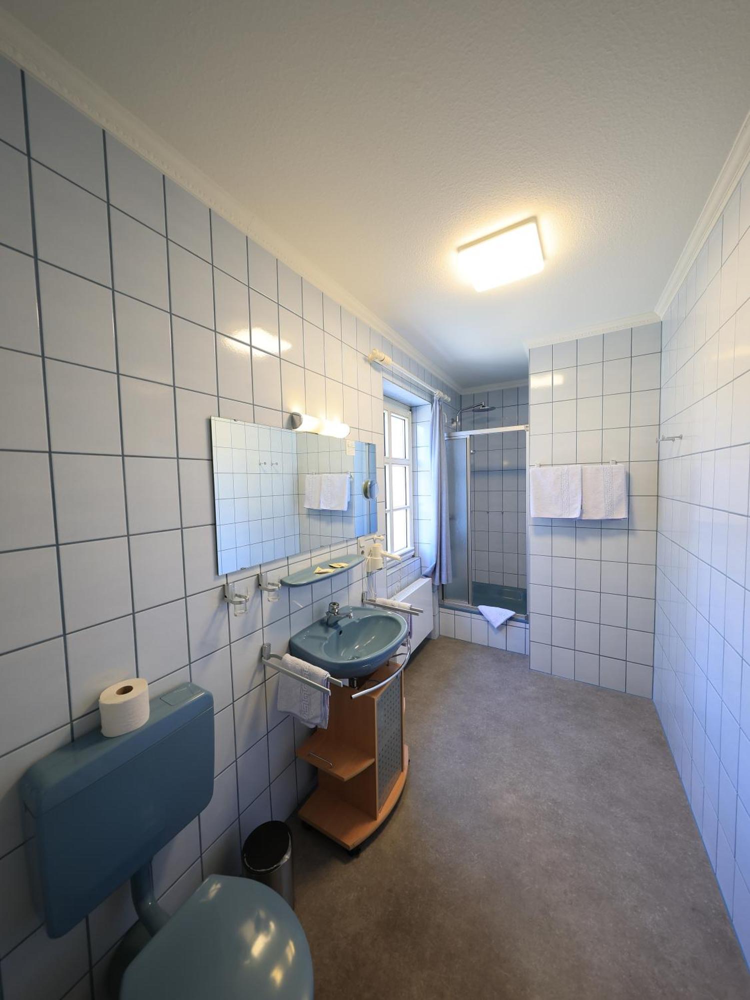 Hotel Zur Post Muelheim an der Mosel Εξωτερικό φωτογραφία